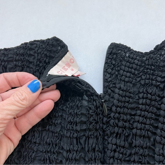 CIEBON bianca pucker effect short sleeve top in black stretchy smocked blouse m - Picture 7 of 8